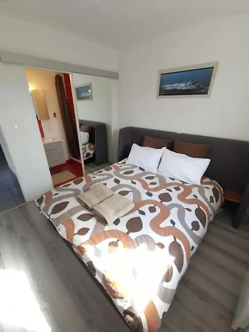 La Maison Des Voyageurs Treflez
