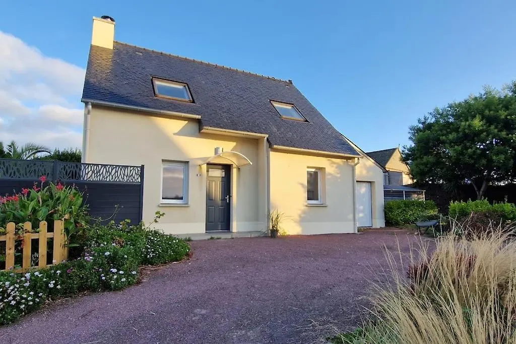 La Maison Des Voyageurs Treflez